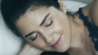 Feel Love - Jessica Lincoln & Michael Fly