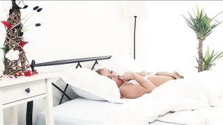 Dream Returns - Cayla