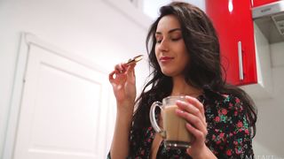 Coffee Break - Angelina Socho