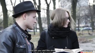 How To Seduce A Nerdy Babe